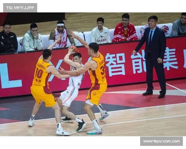 山西汾酒葛昭宝21分8板，高位手递手战术丰富半场进攻发起